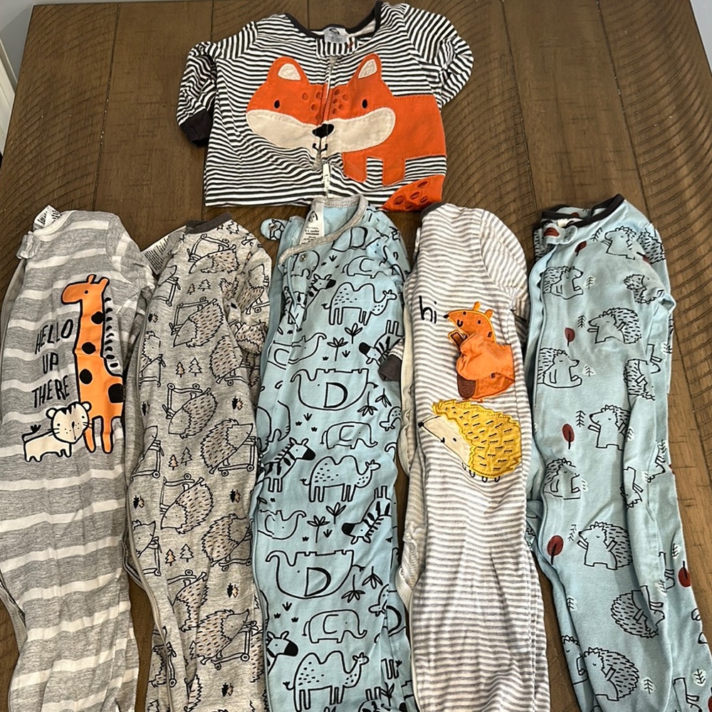 Kids Animal Print long sleeve footed pajama Set of 6